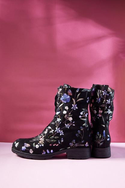 Sophisticated Boots with a Clean Classic Look