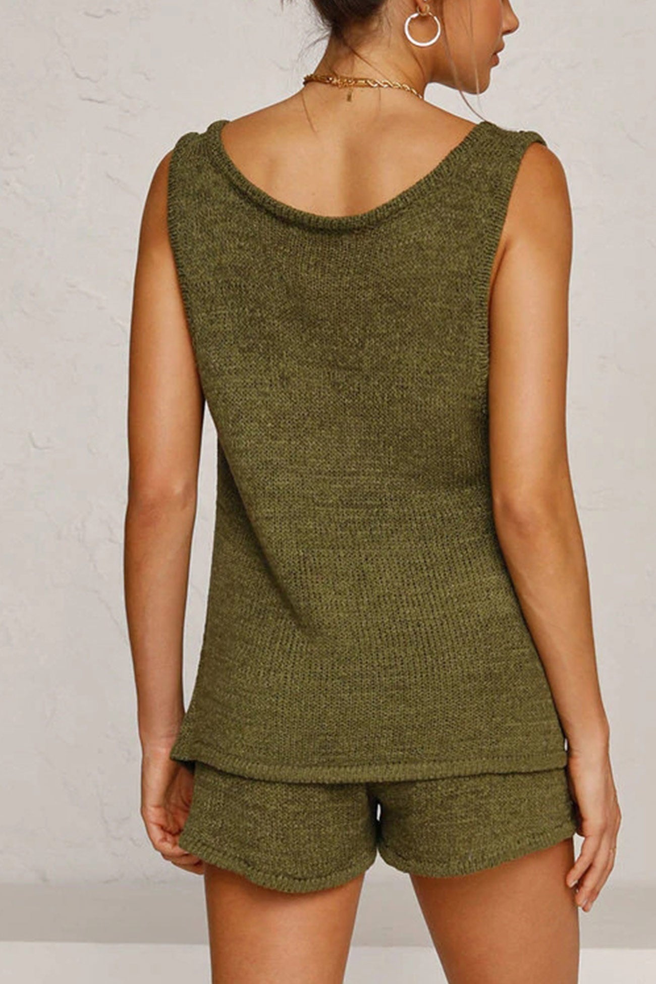 Beautifully Crafted Top in a Classic Style