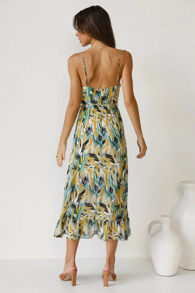 Polished Dress with an Effortless Classic Look