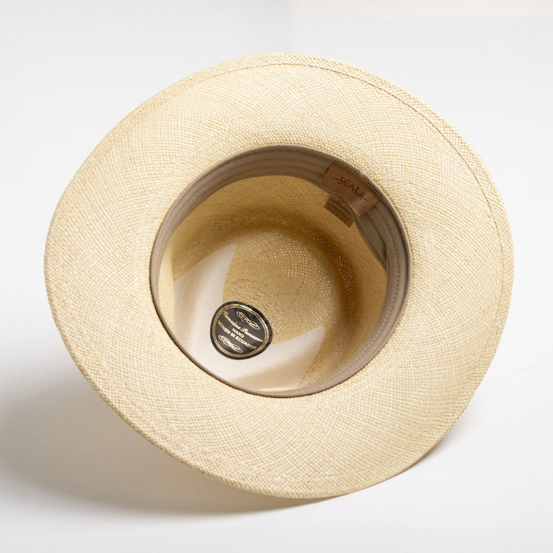 Polished Garment with an Effortless Classic Look