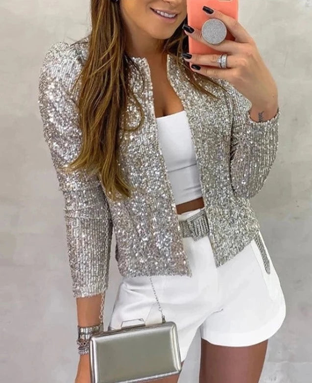 Gracefully Styled Jacket for Any Occasion
