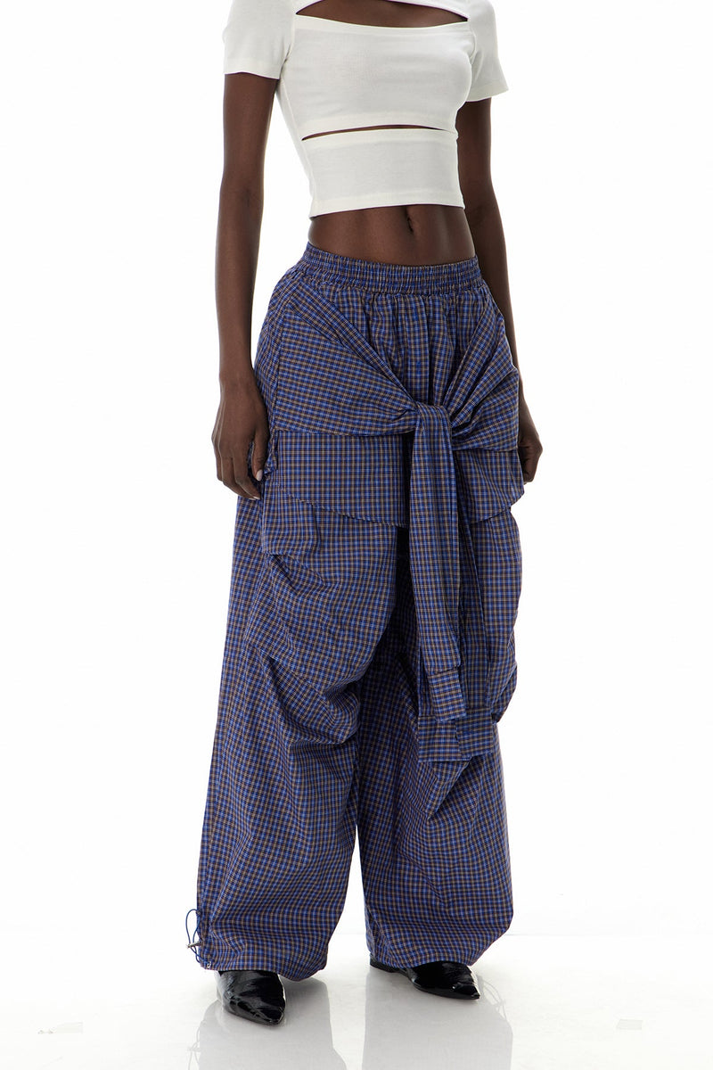 Classic Vintage Pants with a Flattering Fit