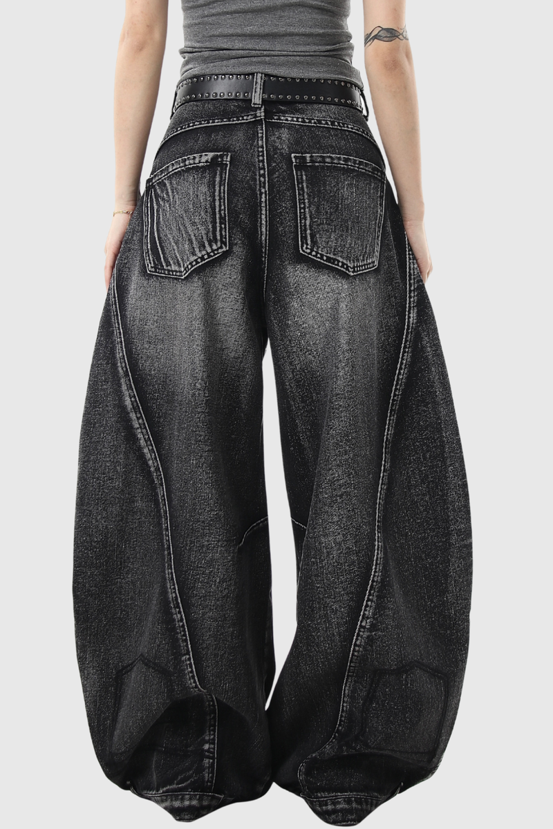 Beautifully Finished Garment in a Timeless Design