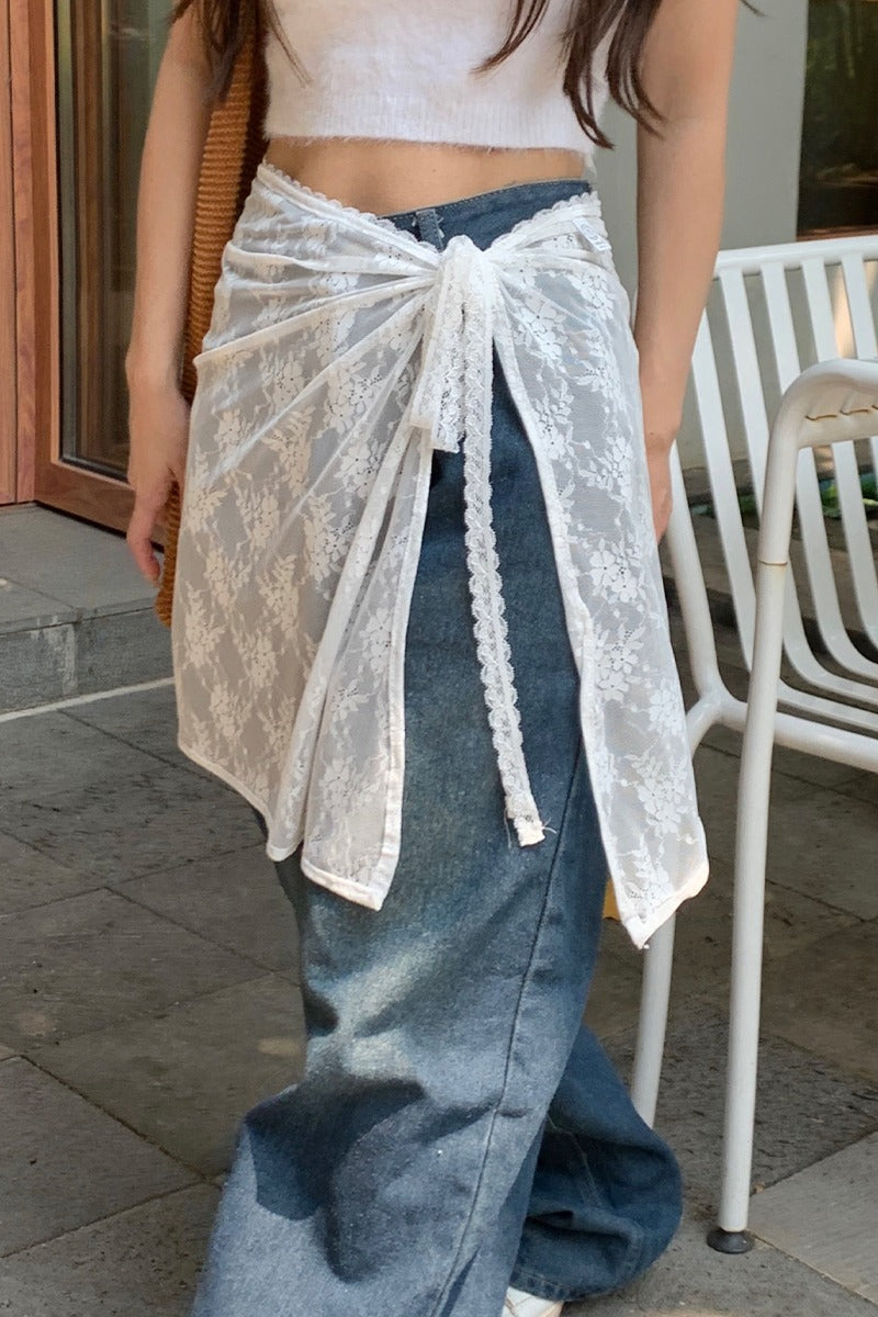 Gracefully Styled Garment for Any Occasion