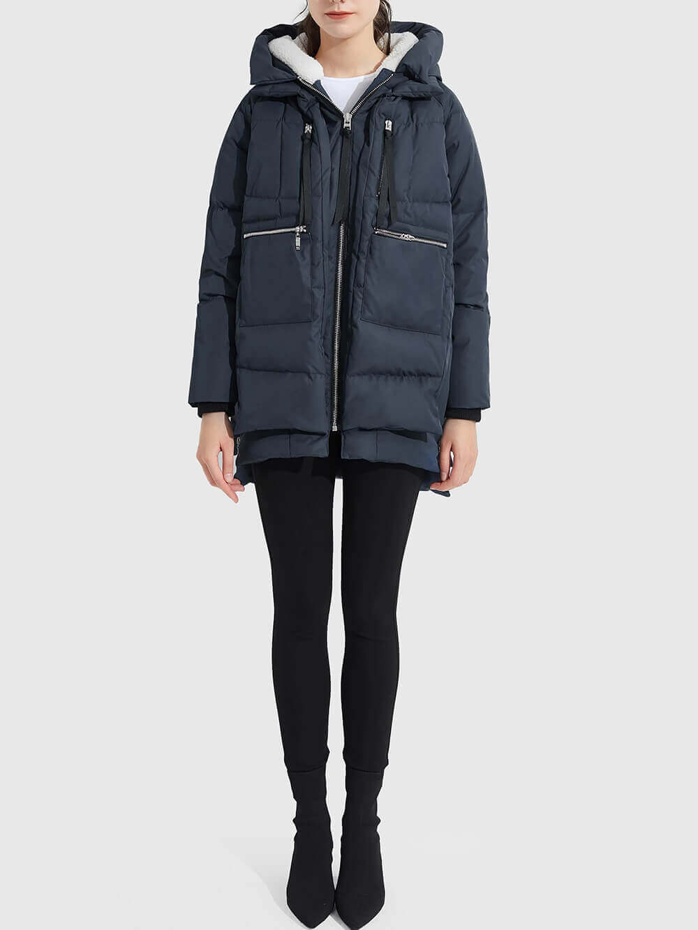 Effortlessly Elegant Jacket with a Timeless Design