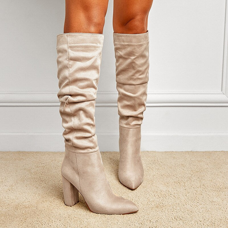 Classic Vintage Boots with a Flattering Fit