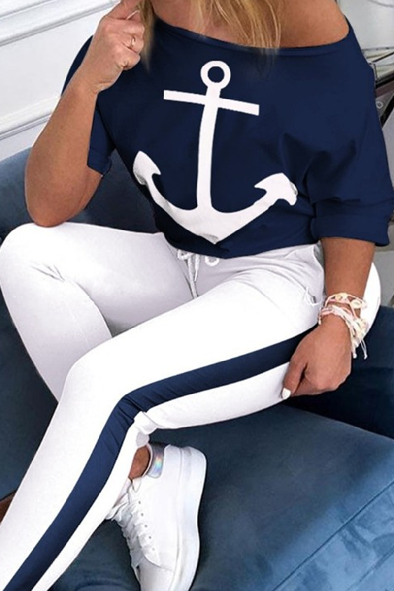 Sophisticated Garment with a Clean Classic Look