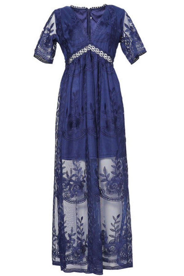 A Vintage Style Dress with Delicate Timeless Details