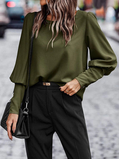 Beautifully Finished Blouse in a Timeless Design