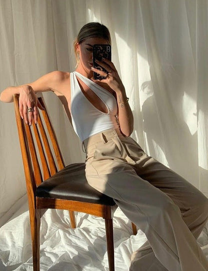 Effortlessly Elegant Garment with a Timeless Design