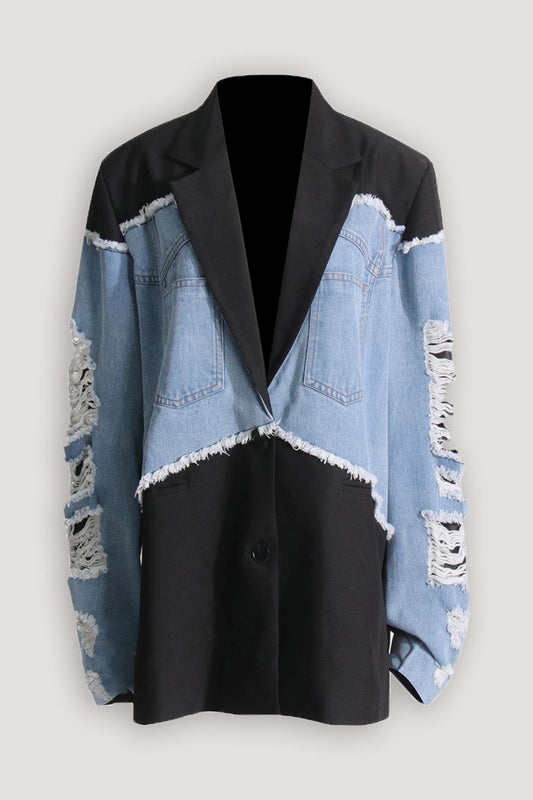 Beautifully Finished Coat in a Timeless Design