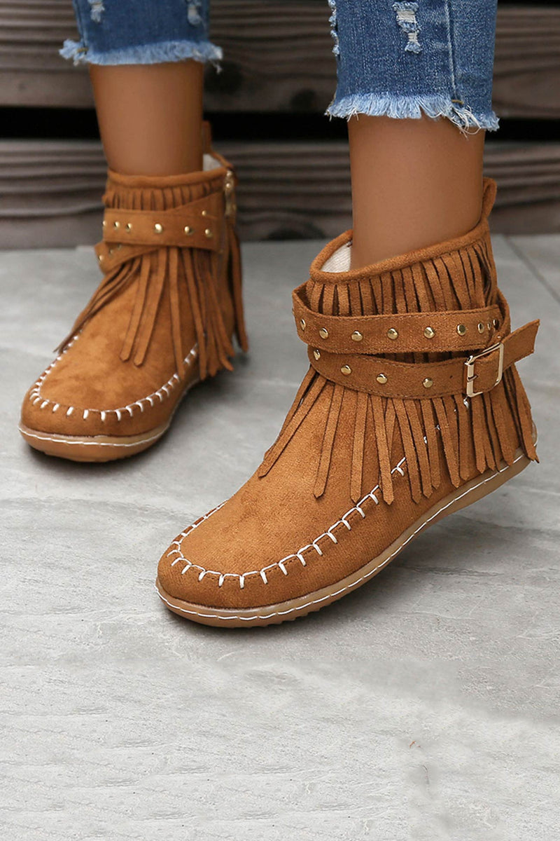 A Vintage Style Boots with Delicate Timeless Details