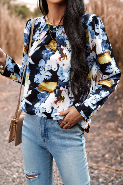Polished Top with an Effortless Classic Look