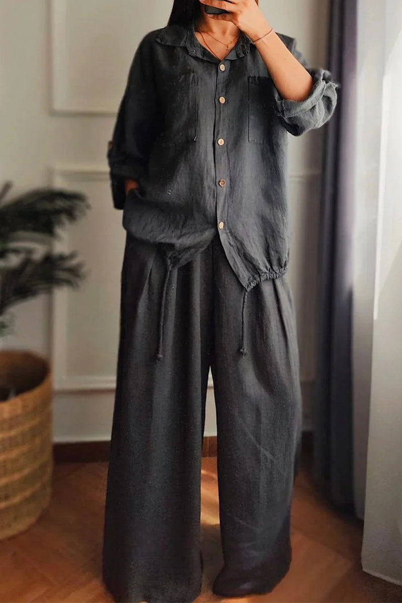 Effortlessly Elegant Garment with a Timeless Design