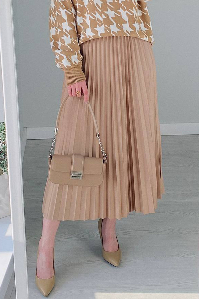 Beautifully Finished Garment in a Timeless Design