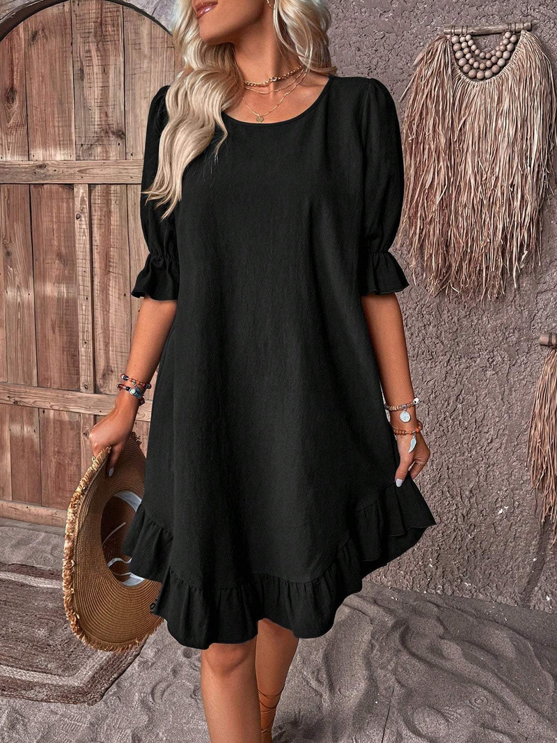 Well Tailored Dress with a Graceful Silhouette