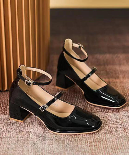 Elegantly Styled Heels for Everyday Wear