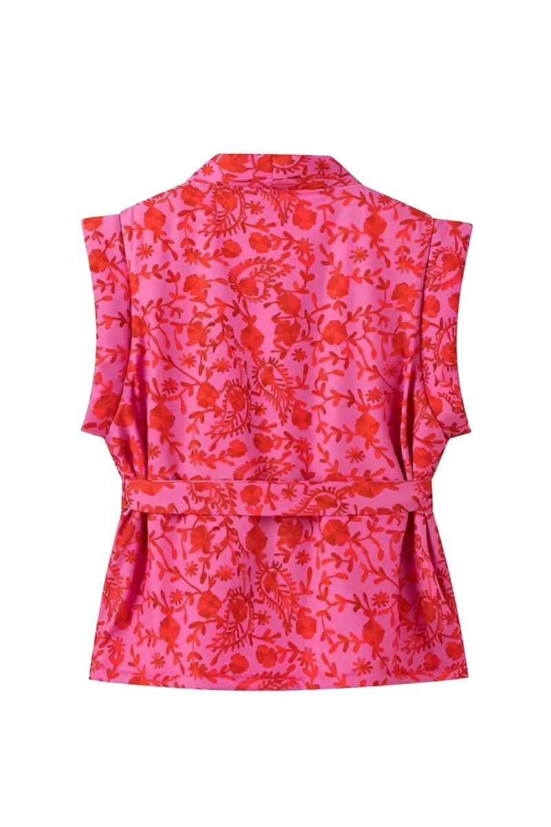 Gracefully Styled Coat for Any Occasion