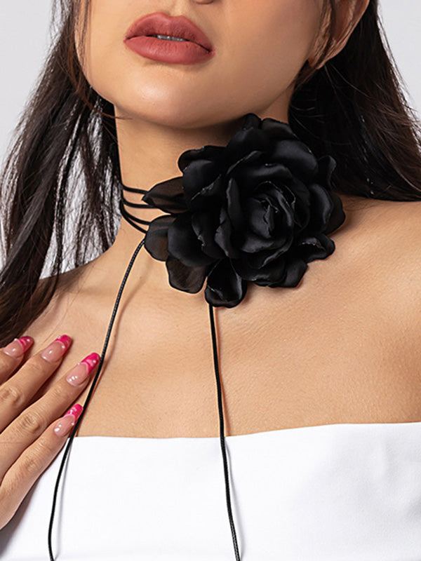 Well Tailored Garment with a Graceful Silhouette