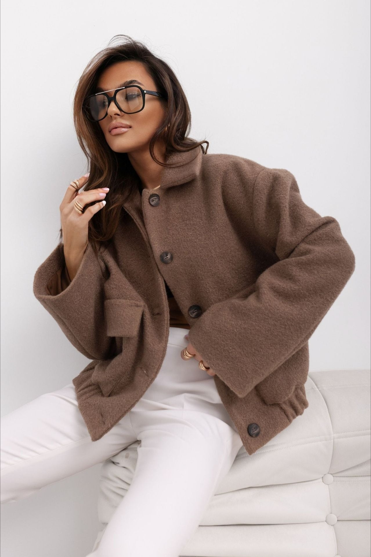 Effortlessly Elegant Coat with a Timeless Design