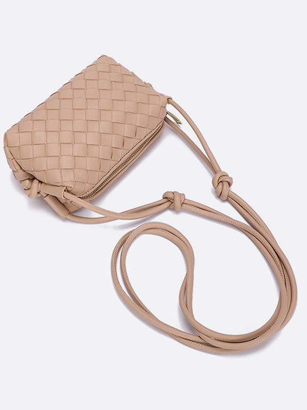 Beautifully Finished Bag in a Timeless Design