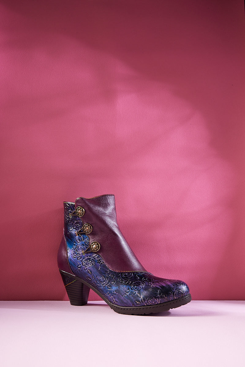 Gracefully Styled Boots for Any Occasion