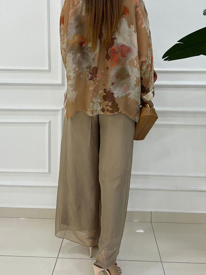 Classic Vintage Pants with a Flattering Fit