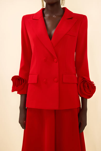 Effortlessly Elegant Garment with a Timeless Design
