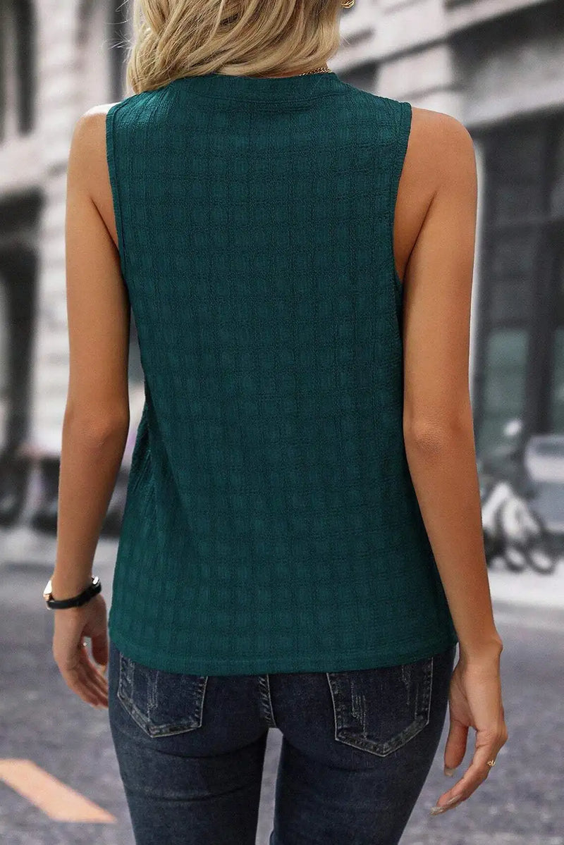 Polished Top with an Effortless Classic Look