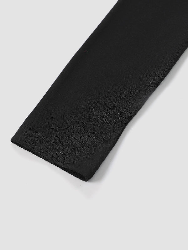 Well Tailored T-Shirt with a Graceful Silhouette