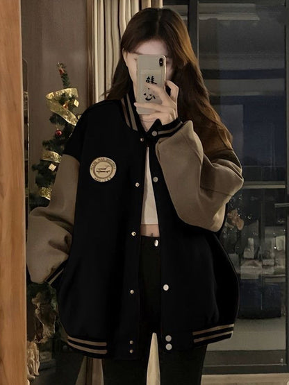 Sophisticated Jacket with a Clean Classic Look