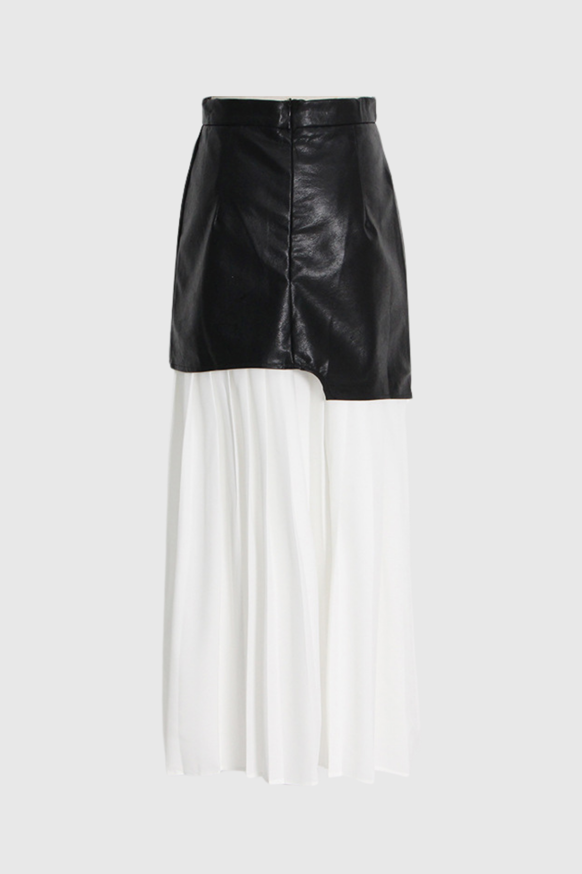 Classic Vintage Garment with a Flattering Fit