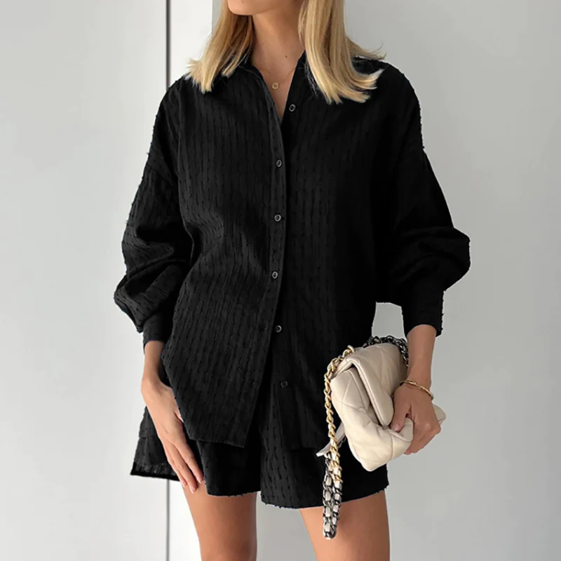 Polished Garment with an Effortless Classic Look