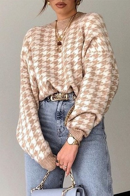 Beautifully Finished Sweater in a Timeless Design