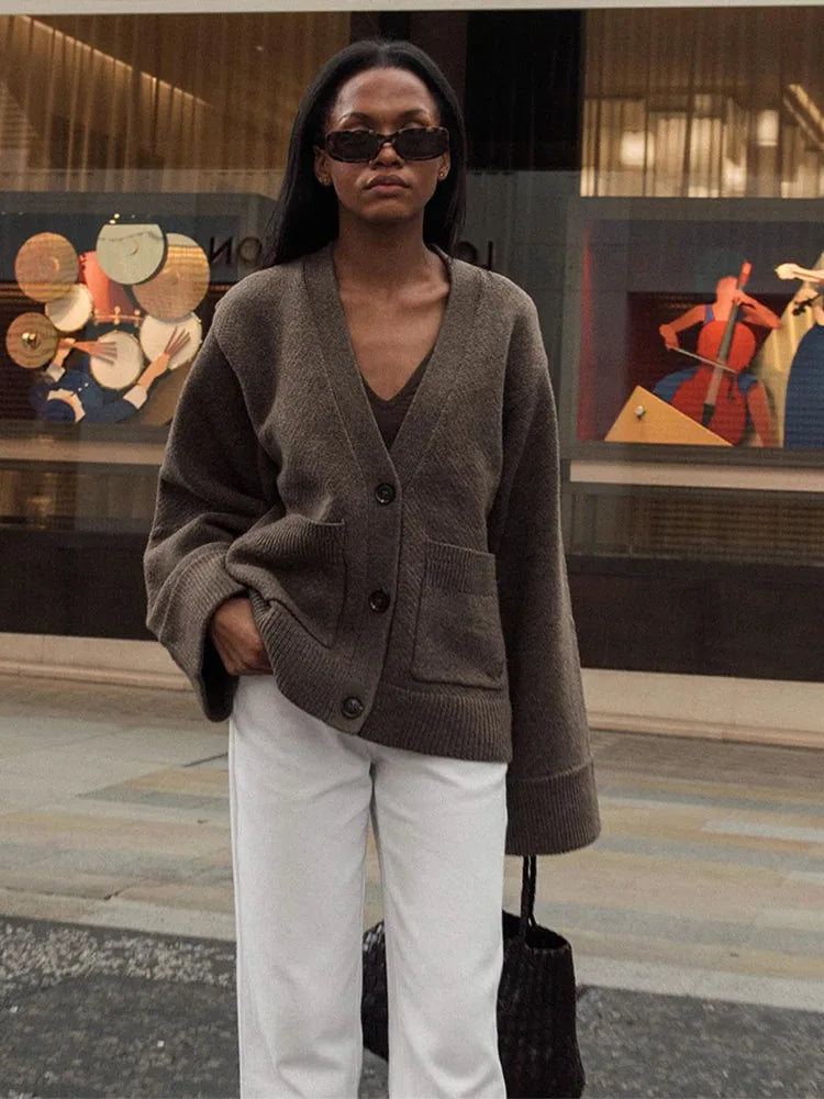Classic Vintage & Enduringly Stylish Cardigan