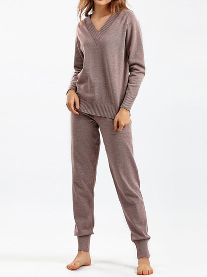Beautifully Finished Pullover in a Timeless Design