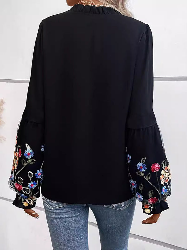 Effortlessly Elegant Blouse with a Timeless Design