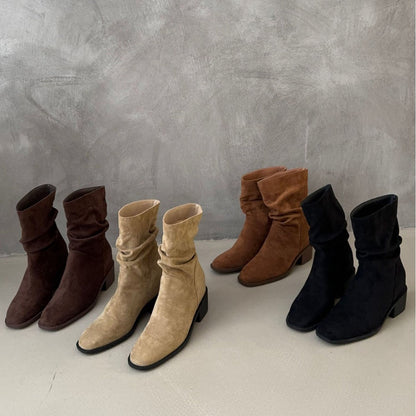 Beautifully Finished Boots in a Timeless Design