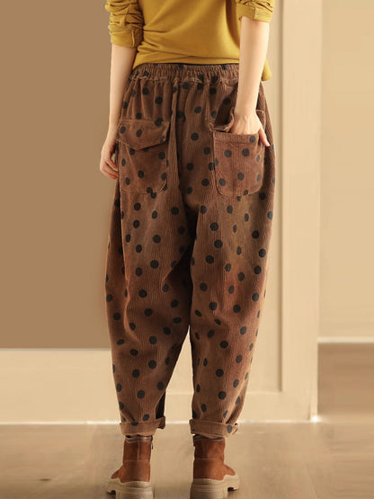 Well Tailored Pants with a Graceful Silhouette