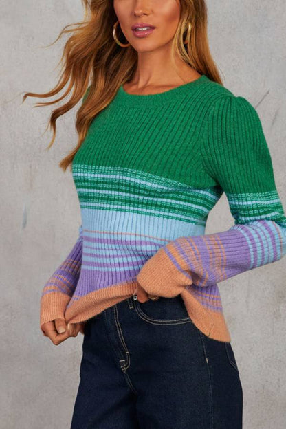 Effortlessly Elegant Sweater with a Timeless Design