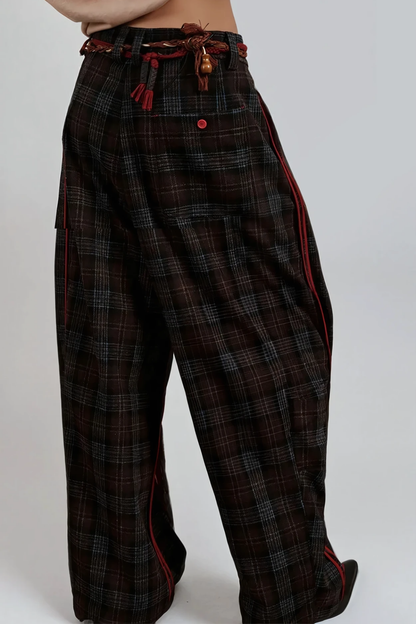 Sophisticated Pants with a Clean Classic Look