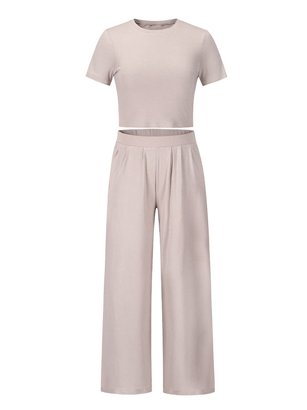 Polished Pants with an Effortless Classic Look