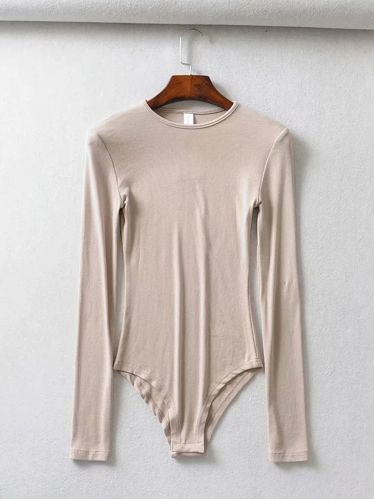 Gracefully Styled Garment for Any Occasion
