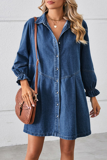 Classic Vintage Dress with a Flattering Fit