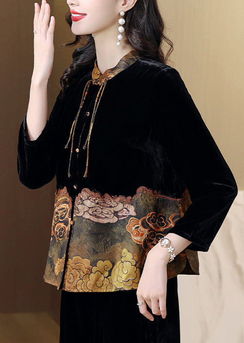 Effortlessly Elegant Jacket with a Timeless Design