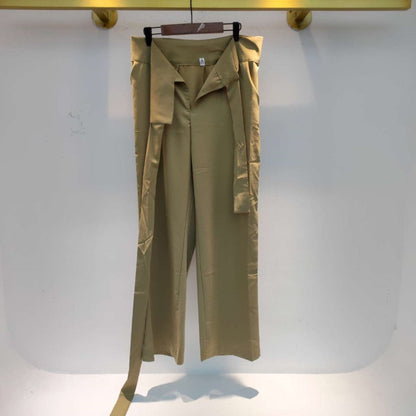 A Vintage Style Pants with Delicate Timeless Details