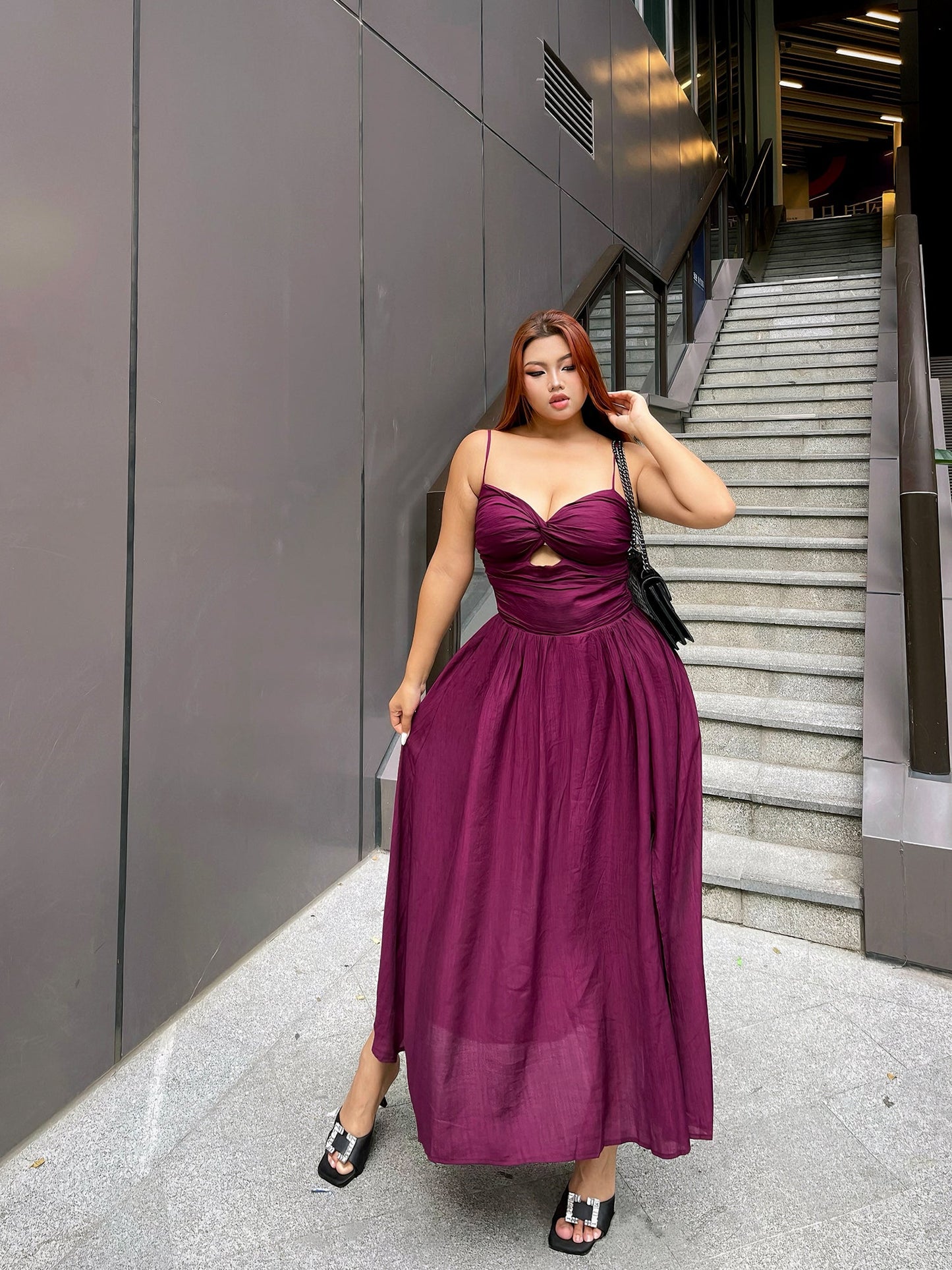 Sophisticated Dress with a Clean Classic Look