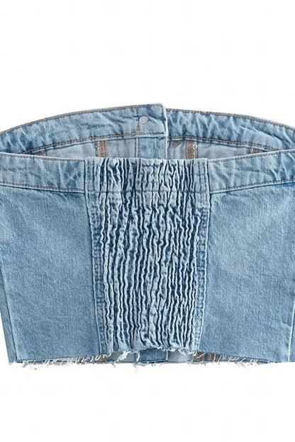 Beautifully Finished Garment in a Timeless Design