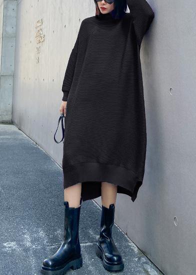 Classic Vintage Sweater with a Flattering Fit
