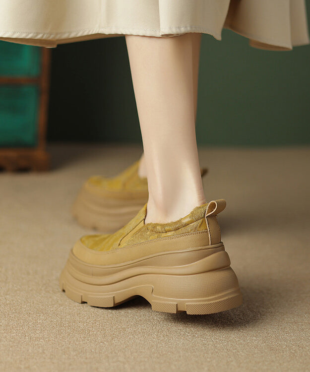 Classic Vintage Shoes with a Flattering Fit